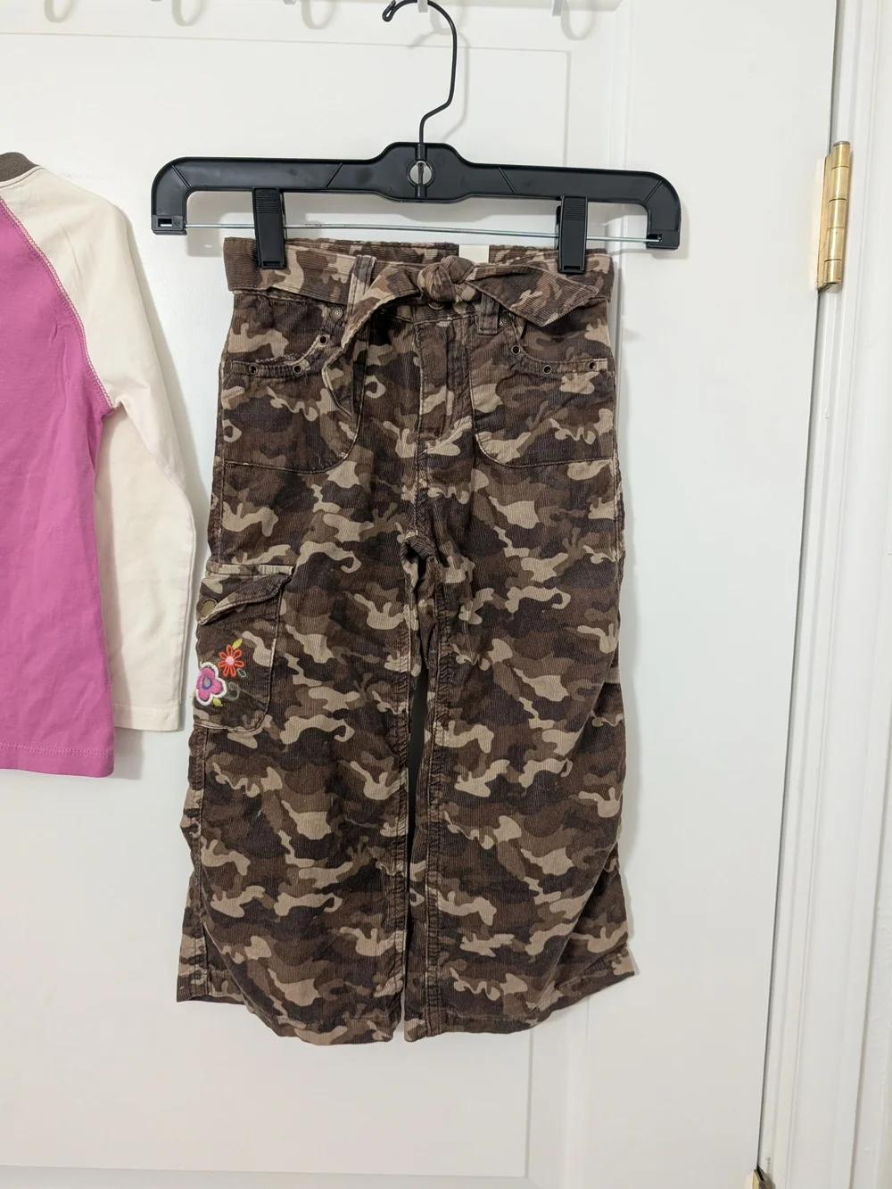 Y2K Children's Place Girls 4T Camo Cargo Pants Team Planet Shirt Outfit